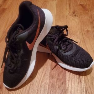 Womens Nike Sneakers
